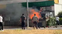 Siirt’te kaldırımdaki çöp yığını alevlere teslim oldu