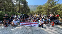 Ölüdeniz’de yamaç paraşütü pilotları uçuşları durdurma kararı aldı