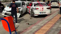 İskenderun’da gelin arabası kazaya karıştı