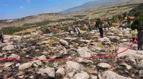 Burdur’da köylüler alevleri ormana ulaşmadan durdurdu