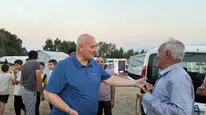 Kandil gecesi fındık tarlasında Başkan ve kaymakam işçilerle buluştu