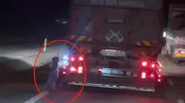 Kamyonetin arkasına bağladığı köpeği kilometrelerce sürükledi