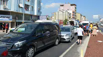 Antalya Serik yolunda beş araç birbirine girdi