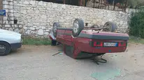 Aydın'da motosiklete çarpmamak için direksiyon kırdı Otomobil ters döndü