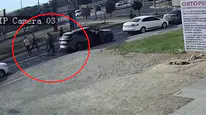 Kızıltepe'de Trafiği Durduran Dayanışma: Yola Saçılan Ürünleri Sürücüler Birlikte Topladı