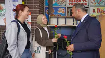 Bartın'da alışılmışın dışında karşılama: Rektör otogarda öğrencileri bekledi