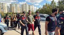 Çorlu'da saklandıkları evde yakayı ele verdiler: Vazonun içinden çıkanlar şoke etti