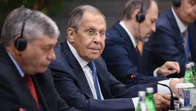 Bakü'de kritik zirve: Lavrov ve Wang Yi küresel krizleri masaya yatırdı