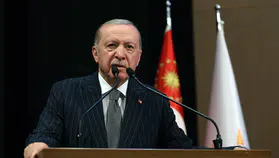 Erdoğan teşkilatına seslendi Gösteri değil hizmet makamındasınız