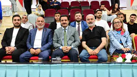 Battalgazi Belediyespor futsalda final kapısını araladı