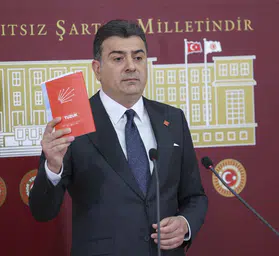 CHP’de 9 vekilin ihracına ilişkin yeni gelişme