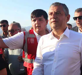 Özgür Özel'den Cemil Tugay gerilimi iddialarına yanıt