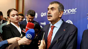 Milli Eğitim Bakanı Yusuf Tekin serbest kıyafet eleştirilerine yanıt verdi