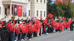 Cumhuriyetin doğduğu topraklarda 103. yıl gururu: Sivas meydanında tarihi buluşma
