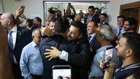 Aydın Sanayi Odası'nda zaferin ardından duygusal anlar: Gökhan Maraş yeniden başkan