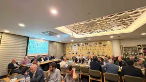 Bursa'da ekonomi masaya yatırıldı: Uzmanlardan kritik büyüme ve enflasyon analizi