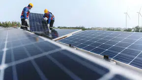 Güneş enerjisinde devrim: Kurulu güç her üç yılda bir ikiye katlanıyor