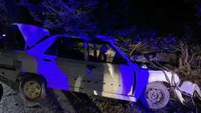 Gaziantep'te tarım işçilerini taşıyan araçla otomobil çarpıştı: Bir can kaybı var