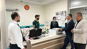 Şırnak’ta hastane nöbetindeki sağlıkçılara bayram ziyareti