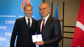 UEFA zirvesi İstanbulda toplandı Avrupa futbolunda yeni dönem başlıyor