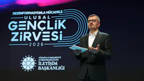 İletişim Başkanı Duran dijital çağdaki bilgi kirliliğine karşı gençleri uyardı