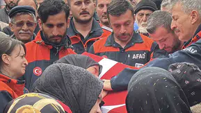 Görevi başında hayatını kaybeden AFAD personeli Bolu’da toprağa verildi