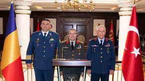 Genelkurmay Başkanı Bayraktaroğlu Romanyalı mevkidaşını ağırladı
