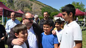 İnönülü çocuklar karneler öncesi bahar şenliğinde buluştu