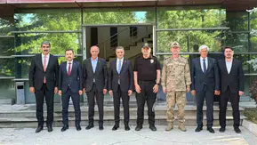 Erzurum protokolü Aşkale Çimento tesislerini inceledi