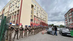 Kocaeli’de tefecilik çetesine jandarma baskını