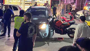 İnegöl'de otomobile saplanan motosikletin sürücüsü ağır yaralandı