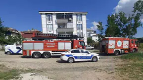 Tekirdağ Muratlı’da apartman dairesi yandı