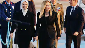 Meloni NATO zirvesi için Ankara'ya indi