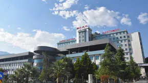 Manisa'da küçük kıza çarpan TIR sürücüsü olay yerinden kaçtı