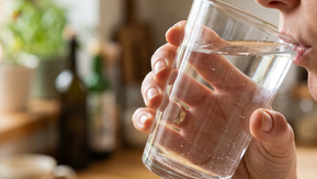 Günde 2 litre su içme kuralı çürüdü