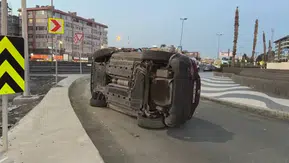 Bakırköy'de direksiyon hakimiyetini kaybeden sürücü kaza yaptı