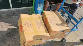 Çerkezköy otogarında koku yayan kolilerden kaçak et çıktı
