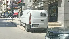 Bilecik'te yayaların kaldırım çilesi bitmiyor