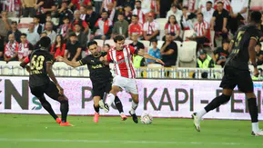 Manaj'dan iki gol, Sivasspor'a bir puan