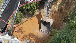 Düzce'de toprak kayan bölge için ekipler seferber oldu