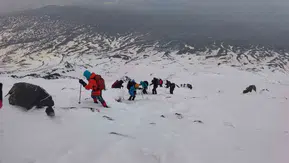 Ağrı Dağı zirvesinden Van Gölü için dev çağrı