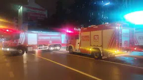Sultanbeyli’deki alışveriş merkezinde gece yarısı yangın paniği