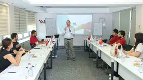 Adana sanayisinde yeni dönem: Yönetim becerileri ve sürdürülebilir büyüme masaya yatırıldı