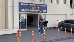 Başkentte polis kılığındaki vurgun: 750 bin liralık altın kasasını böyle götürdü