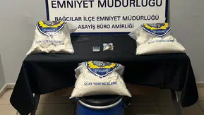 Bağcılar'daki iş yerinde şaşırtan keşif: Tonlarca değil ama etkisi büyük ham madde yakalandı