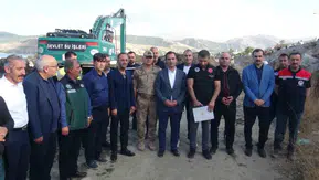 Van Gölü'nün geleceği için dev temizlik operasyonu: Milyonlarca metreküp çamur taşınıyor