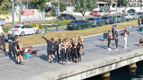 İstanbul Boğazı'nda adrenalin dolu veda: Yüzlerce jet ski suları birbirine kattı