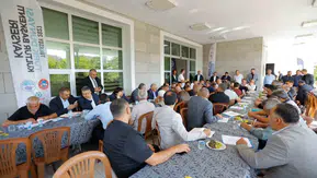 Kayseri'nin Yerel Yönetiminde Muhtar Mesaisi: Başkan Büyükkılıç Sahadaki İhtiyaçları Bizzat Not Ediyor