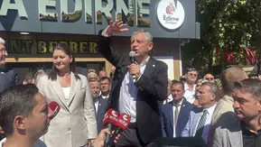Özgür Özel’in Edirne mesaisi: Dil sürçmeleriyle dolu konuşma siyasetin gündemine oturdu
