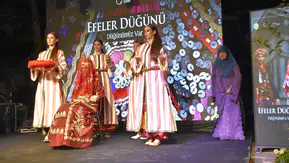Ege'nin kadim düğün ritüelleri Çakırağa Konağı'nda yeniden hayat buldu